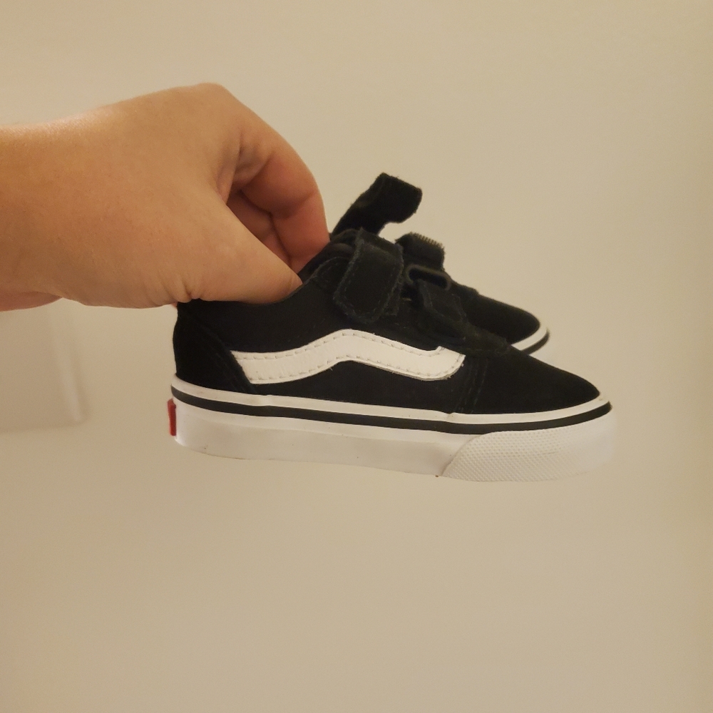 Never worn Vans. Toddler size 5.